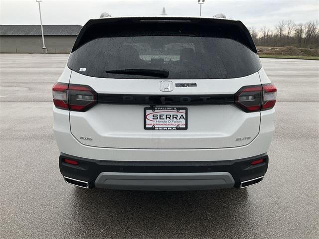 new 2025 Honda Pilot car, priced at $54,985