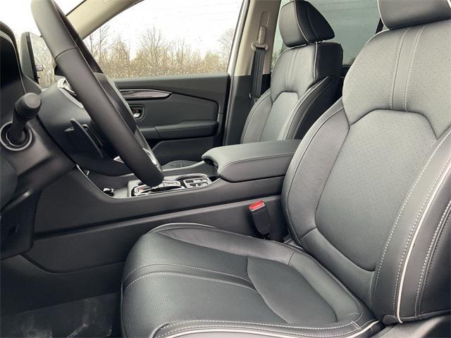 new 2025 Honda Pilot car, priced at $54,985