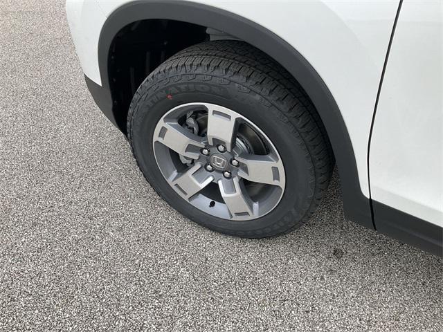 new 2025 Honda Ridgeline car, priced at $45,330