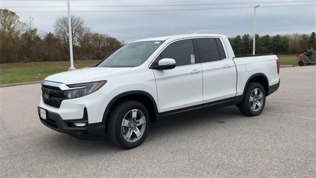 new 2025 Honda Ridgeline car, priced at $45,330