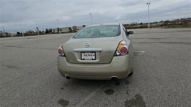 used 2009 Nissan Altima car, priced at $5,955