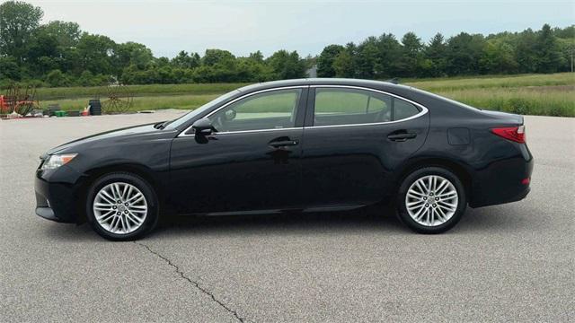 used 2013 Lexus ES 350 car, priced at $14,177