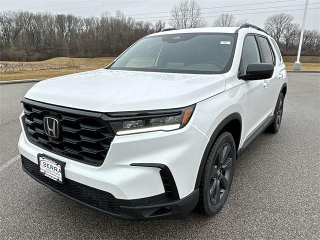new 2025 Honda Pilot car, priced at $44,205