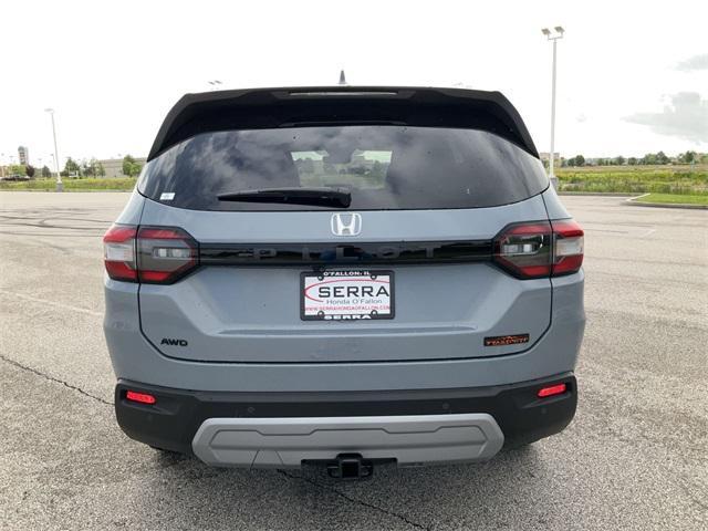 new 2025 Honda Pilot car, priced at $51,305