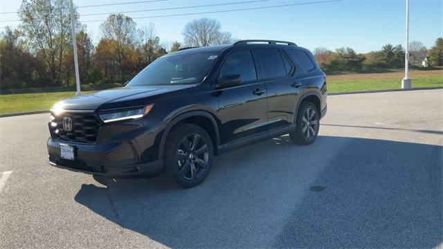 new 2025 Honda Pilot car, priced at $41,595