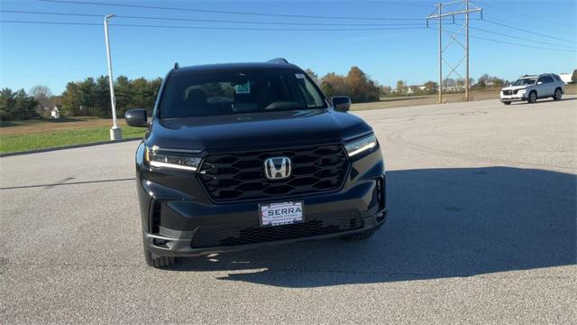 new 2025 Honda Pilot car, priced at $41,595