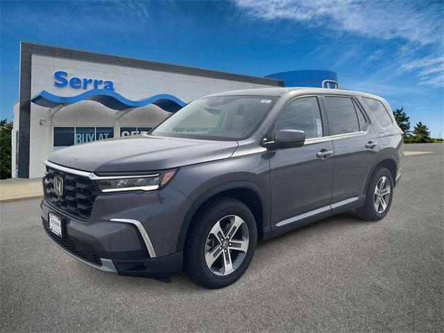 new 2025 Honda Pilot car, priced at $47,050