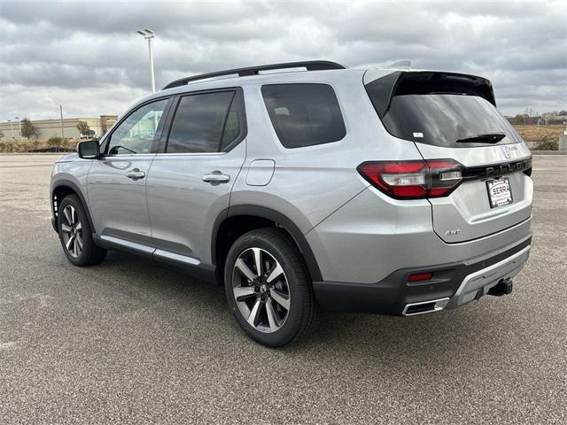 new 2025 Honda Pilot car, priced at $52,770