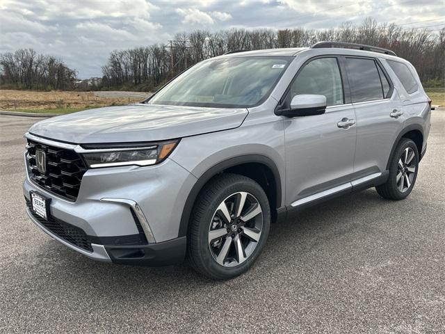 new 2025 Honda Pilot car, priced at $52,770