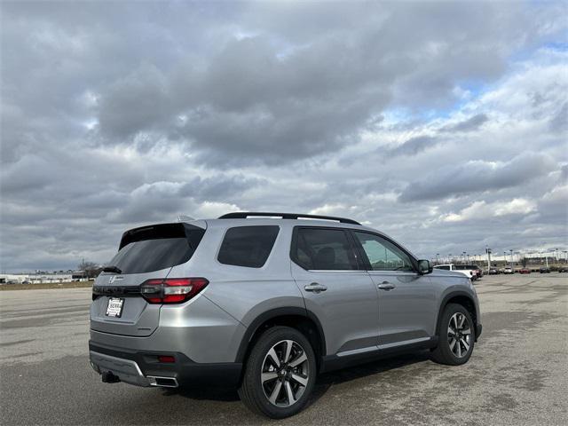 new 2025 Honda Pilot car, priced at $52,770