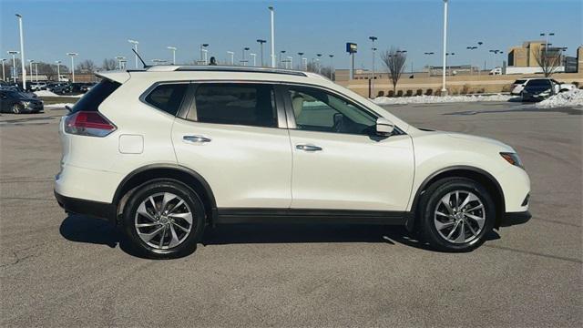 used 2016 Nissan Rogue car, priced at $13,577