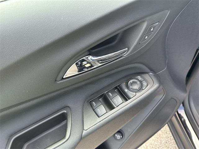 used 2023 Chevrolet Equinox car, priced at $24,577