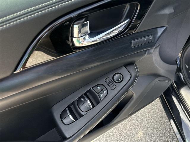 used 2022 Nissan Maxima car, priced at $27,677
