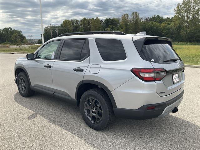 new 2025 Honda Pilot car, priced at $50,795