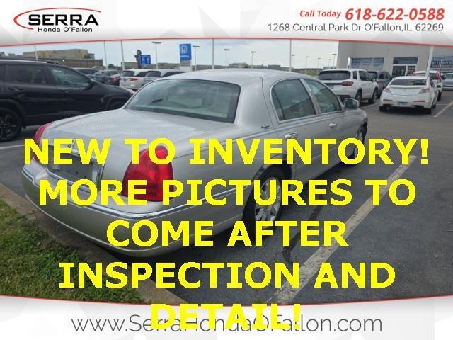 used 2011 Lincoln Town Car car, priced at $7,955