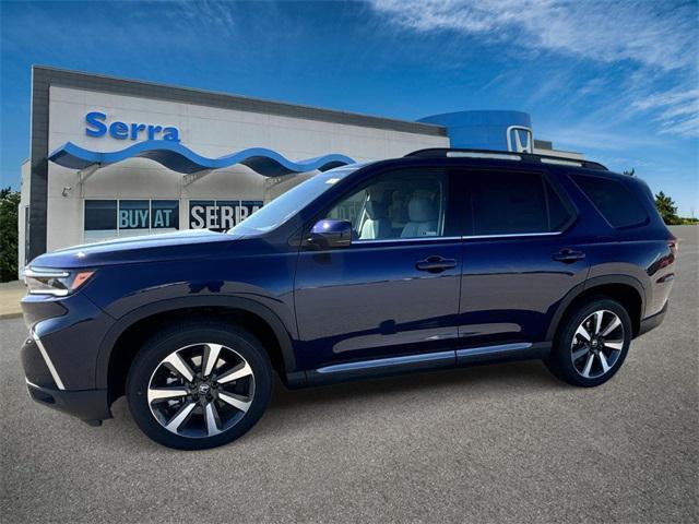 new 2025 Honda Pilot car, priced at $51,050