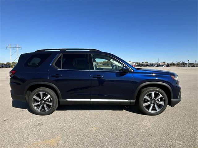 new 2025 Honda Pilot car, priced at $51,050