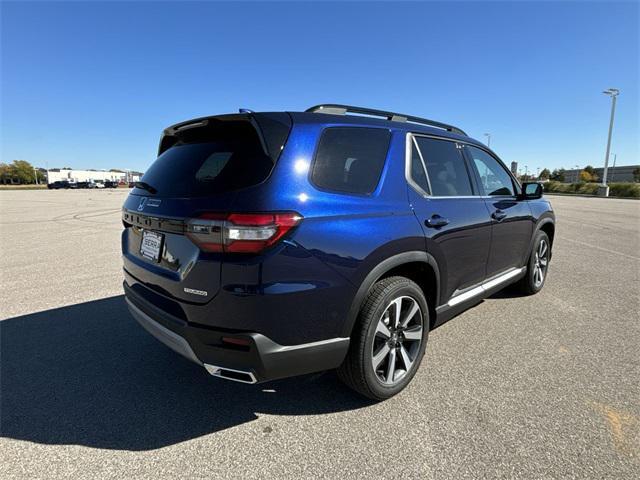 new 2025 Honda Pilot car, priced at $51,050