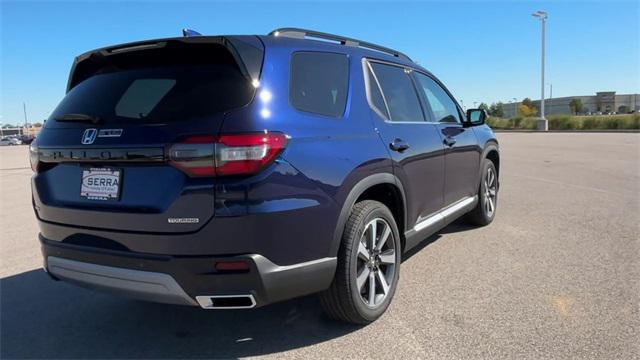 new 2025 Honda Pilot car, priced at $51,050