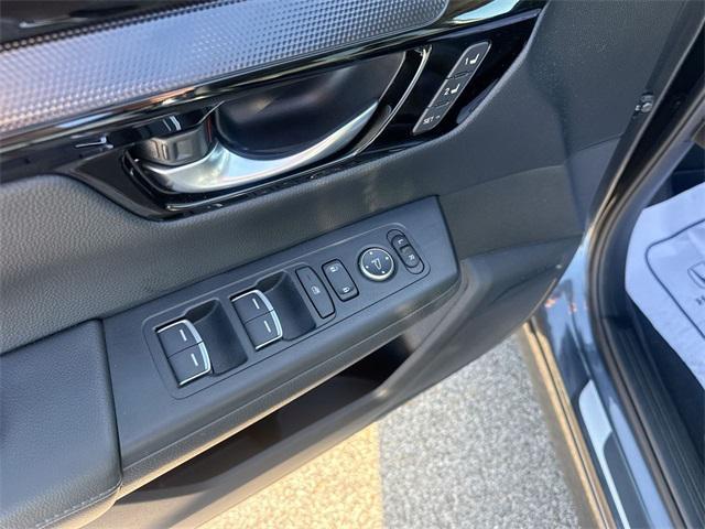 used 2024 Honda CR-V car, priced at $33,577
