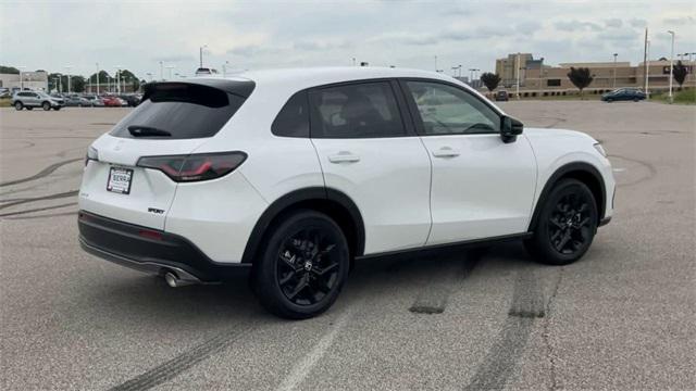 new 2025 Honda HR-V car, priced at $29,305