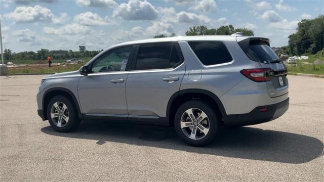 new 2025 Honda Pilot car, priced at $47,780