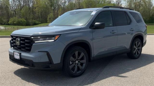 new 2025 Honda Pilot car, priced at $44,980
