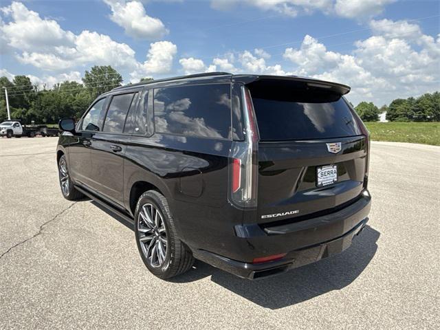 used 2022 Cadillac Escalade ESV car, priced at $66,377