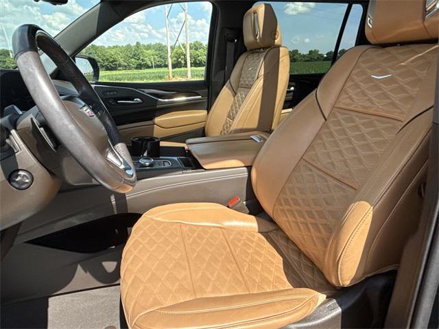 used 2022 Cadillac Escalade ESV car, priced at $66,377
