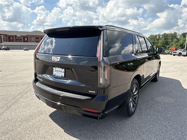 used 2022 Cadillac Escalade ESV car, priced at $66,377