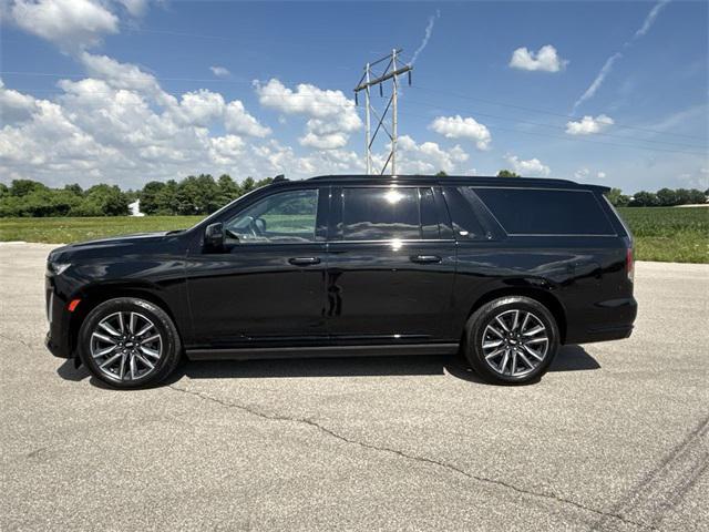 used 2022 Cadillac Escalade ESV car, priced at $66,377