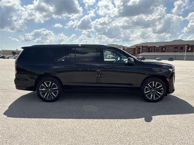 used 2022 Cadillac Escalade ESV car, priced at $66,377
