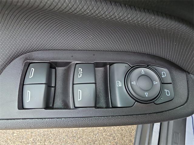 used 2022 Chevrolet Equinox car, priced at $25,577