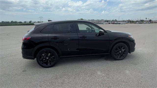 new 2025 Honda HR-V car, priced at $30,350