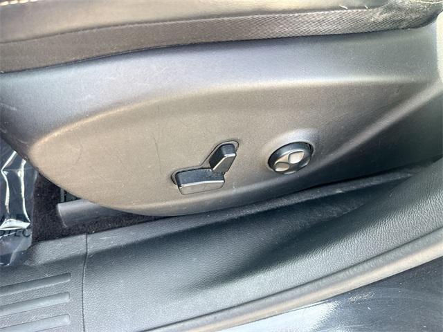 used 2016 Jeep Cherokee car, priced at $8,877