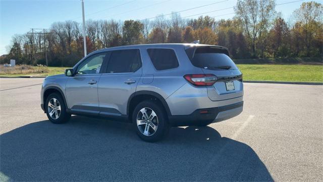 new 2025 Honda Pilot car, priced at $47,725