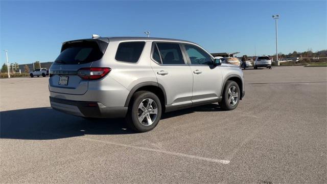 new 2025 Honda Pilot car, priced at $47,725