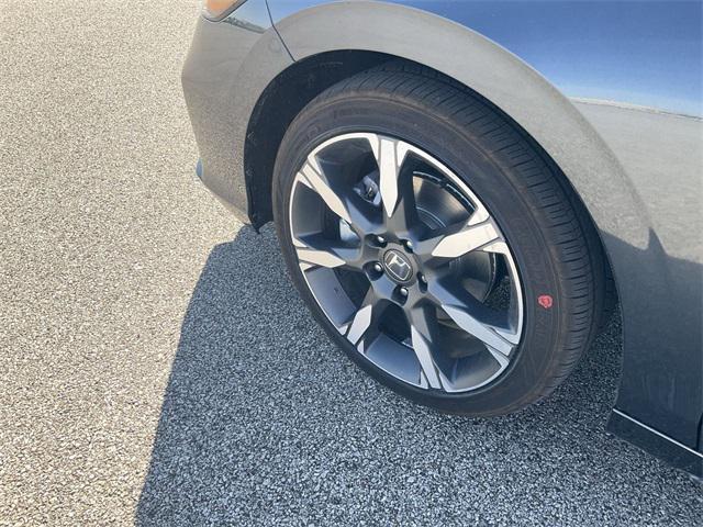 new 2025 Honda Civic Hybrid car, priced at $34,300