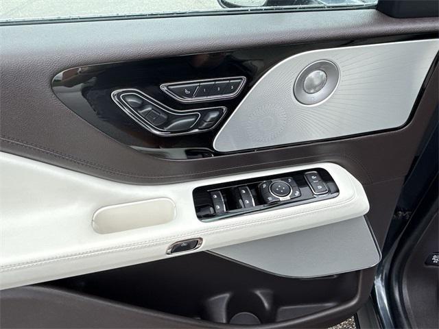 used 2022 Lincoln Aviator car, priced at $51,977