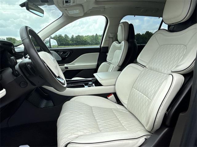 used 2022 Lincoln Aviator car, priced at $51,977