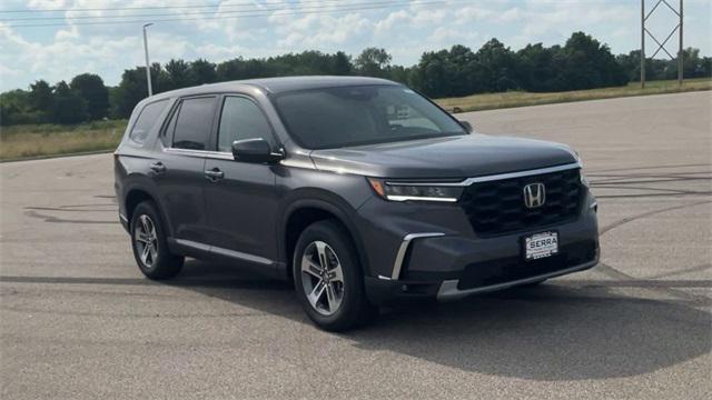 new 2025 Honda Pilot car, priced at $46,995