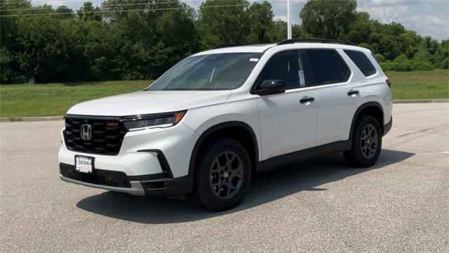 new 2025 Honda Pilot car, priced at $51,305