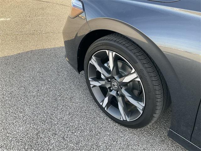 new 2026 Honda Civic Hybrid car, priced at $43,700