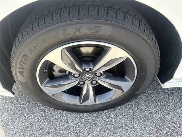 used 2018 Honda Odyssey car, priced at $19,277