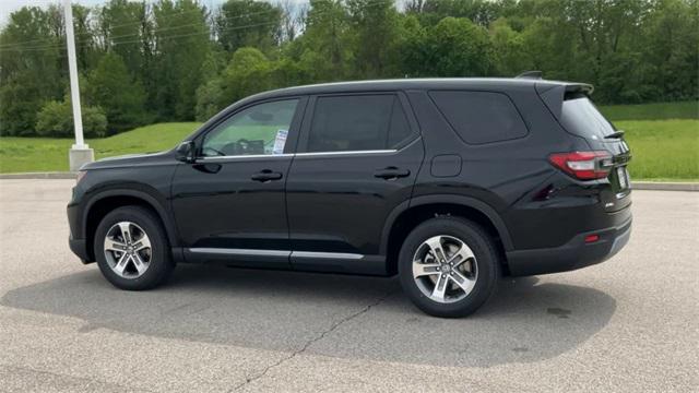 new 2025 Honda Pilot car, priced at $47,425