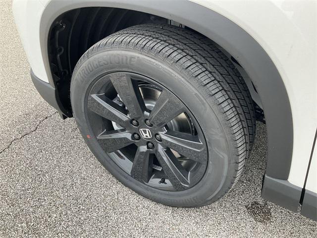 new 2025 Honda Pilot car, priced at $56,485