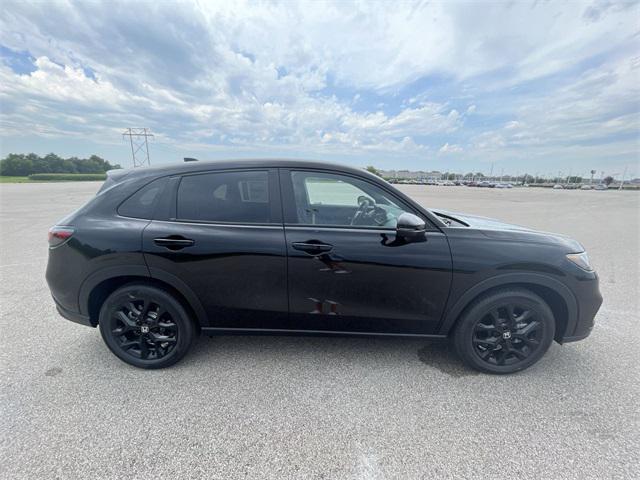 new 2025 Honda HR-V car, priced at $30,350