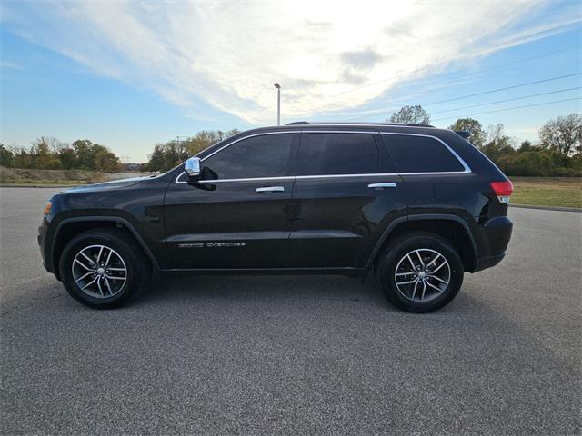 used 2018 Jeep Grand Cherokee car, priced at $17,177