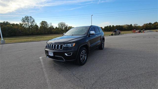 used 2018 Jeep Grand Cherokee car, priced at $17,177