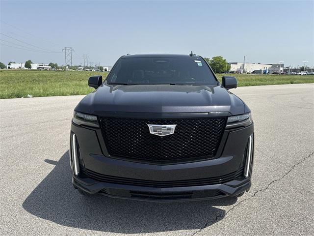 used 2023 Cadillac Escalade ESV car, priced at $79,977